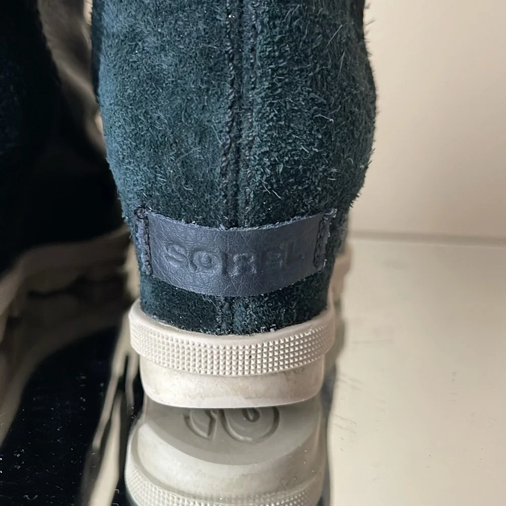 SOREL Joan of Artic Waterproof hidden heel Boots